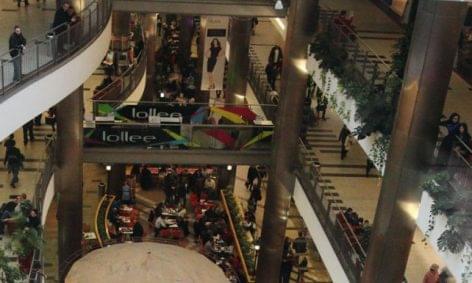 A bevásárlóközpontok biztonságát erősítené az amerikai igazságügyminiszter