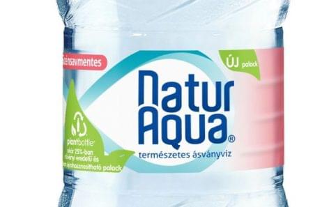 A NaturAqua bemutatja Magyarország első, részben növényből készült ásványvizes PlantBottle palackját