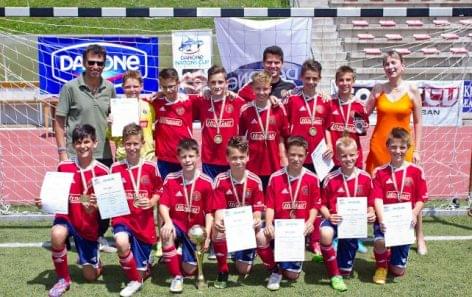 The Vasas won the Hungarian finals of the Danone International Junior Soccer Cup