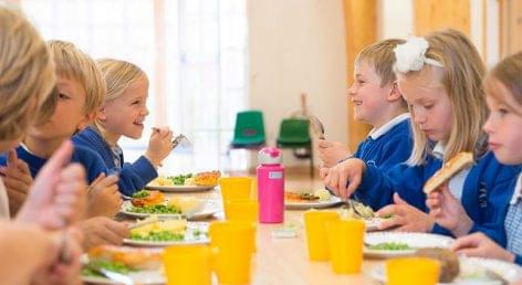 From September, 90 percent of the nursery, kindergarten children can eat for free