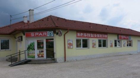 Három éve nyílt meg az első magán-kiskereskedői SPAR-üzlet