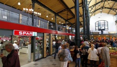 The renewed SPAR on the Klauzál square is waiting for its customers again