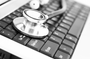 Rekord a Számlázz.hu-nál: egy év alatt 125 millió számla és nyugta keletkezett