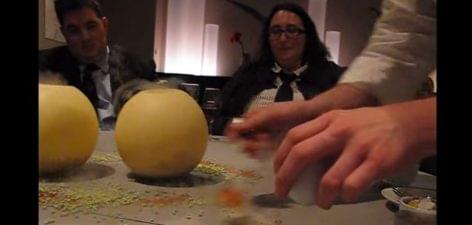 „Asztali desszert” Achatztól – A nap videója