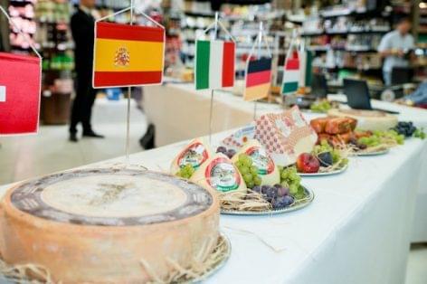 15 ország sajtjával indul a IV. Nemzetek Sajtversenye