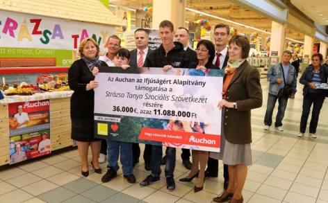 170 000 eurós támogatást adott át az Auchan Magyarország 20 hazai civil szervezetnek