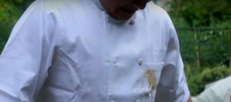 A nonfood–splattered jacket for chefs – Video of the day