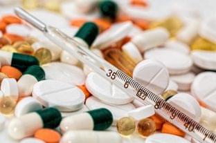 Ma lép életbe a gyógyszerekre vonatkozó önkéntes árkorlátozás
