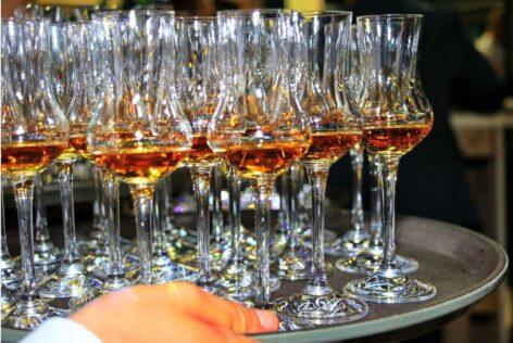 Vermouth: The Resurgence of Fortified Wine – Agárdi Distillery Joins the Trend