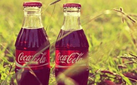 Coca-Cola makes a bid for Amazon customers