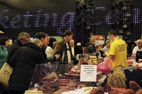 Many people visited the Hungarian Flavours Fair