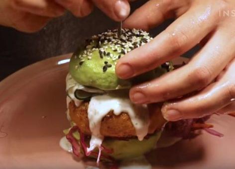 An avocado-themed restaurant – Video of the day