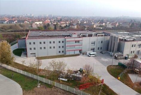 Bővítette termelő kapacitását a Nolato Magyarország Kft.