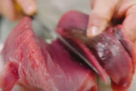 Tune fish – from usage in catering to omakase – Video of the day
