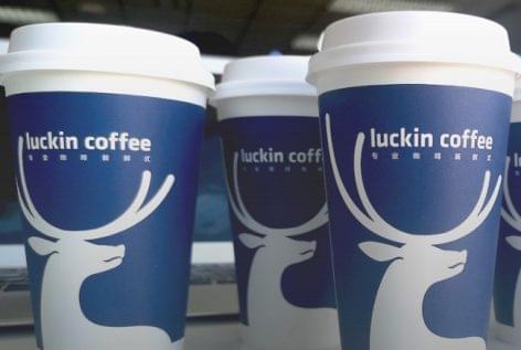 Sorra nyitja a kávézókat a Luckin Coffee