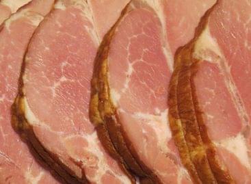 Rekordszámú sonka fogy húsvétkor: tavaly közel 20 százalékkal nőtt az eladás a Lidlnél