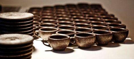 From Waste to Resource: Coffee Cups Made Out of Used Coffee Grounds