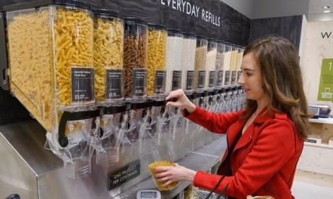 Csomagolás nélküli termékeket forgalmaz egy brit szupermarket