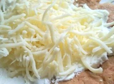 Luxury at Lake Balaton: a cheese and sour cream lángos can cost as much as 3,900 forints
