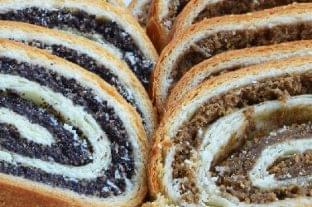 Bagels, stuffed cabbage and online scams – this could be the Christmas menu for many due to the rise in cybercrime