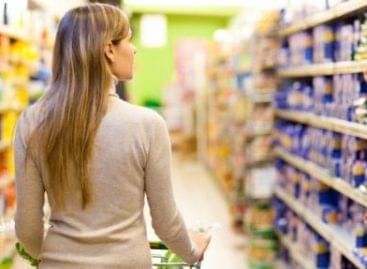 Trust in supermarkets plunges to nine-year low