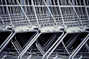 A fiatalok főként az élelmiszer-vásárlásokkal kerülnek be a digitális pénzügyek világába