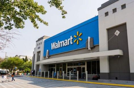 Vészhelyzetet rendelt el a Walmart: koronavírusos az egyik alkalmazottjuk