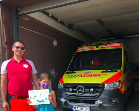 Brands & More donated 100,000 HUF to the Budaörs Ambulance Service