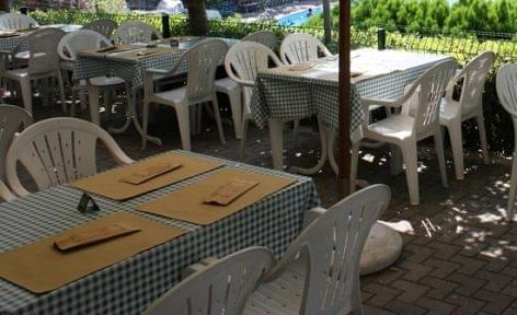 The law may provide free use of the terrace for restaurants