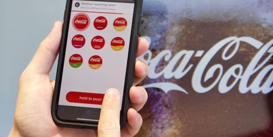 Coca-Cola érintésmentes italadagolás