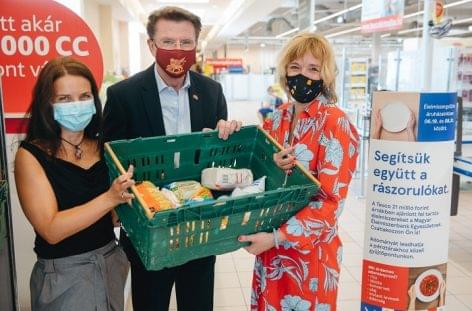 Nearly 15,000 kg of donations have already been raised in Tesco’s extraordinary food donation fundraising campaign