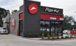 Ezért került csirke a Pizza Hut étlapjára
