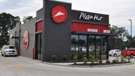 Ezért került csirke a Pizza Hut étlapjára