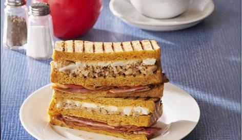 Full English szendvics a Waitrose-tól