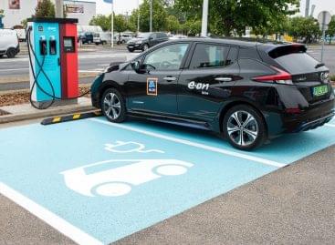 E.ON Drive Infrastructure is building an e-charging network worth hundreds of millions of forints for one of the largest domestic furniture store chains