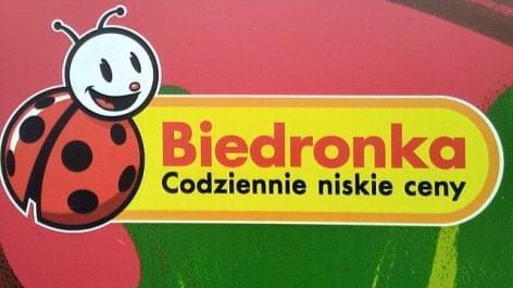 Biedronka protects shoppers with longer opening hours in Poland