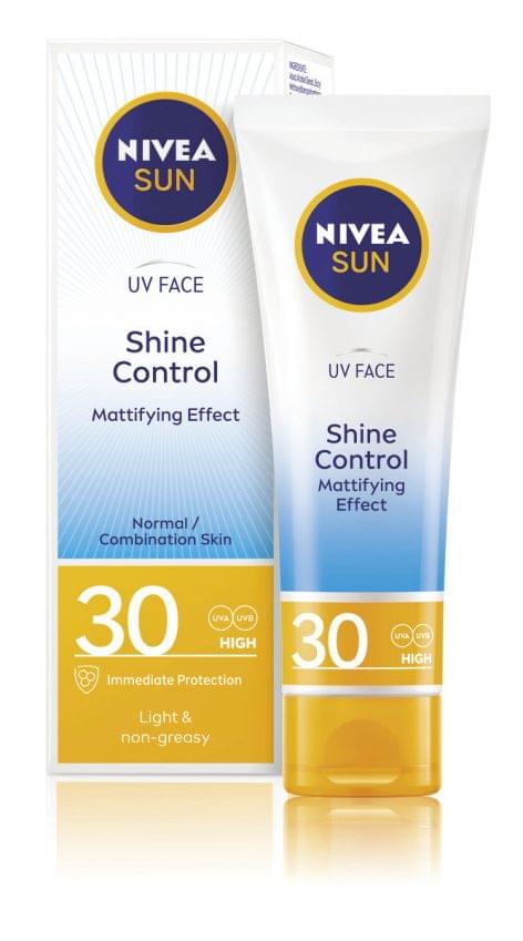 NIVEA® Sun UV Face Shine Control Napozó Arckrém FF30