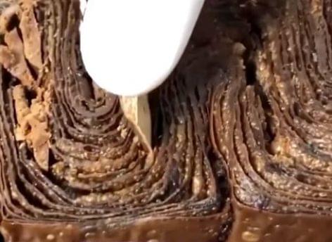 Chocolate praliné brioche from Paris – Video of the day