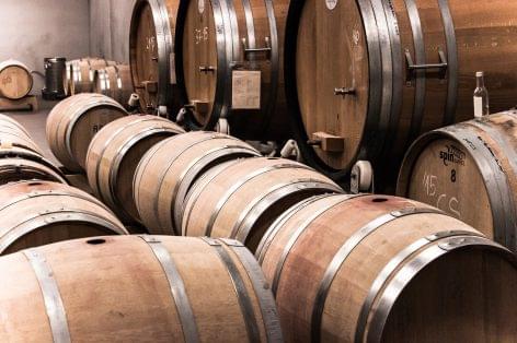 1.5 billion HUF in exceptional support for small wineries in difficulty