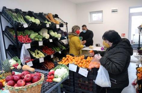 The new market hall in Mezőcsát, Borsod County was handed over