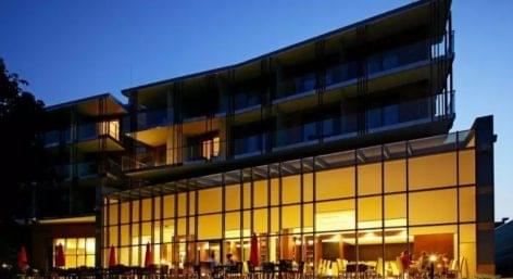 Közel 600 millió forintból fejlesztik az Abacus Hotelt Herceghalmon