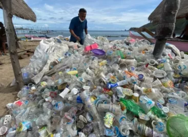 Kétmilliárd műanyag flakon óceánba jutását akadályozta meg a Plastic Bank