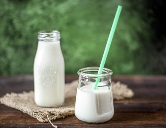 Újabb 7 milliárd forinttal segíti a tejtermelő gazdákat a kormány