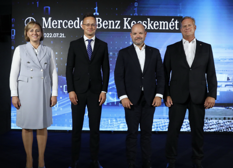 Új modellek a Mercedes-Benz kecskeméti gyárában: mérföldkő a tisztán elektromos termékstratégia megvalósításában