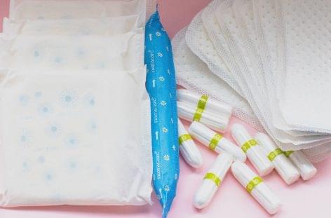 Skócia ingyenessé teszi a menstruációs termékeket