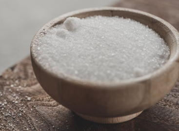 Óriási cukorhiány van az árstop miatt a hazai boltokban