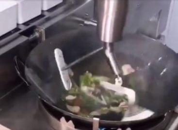 A konyhai robotizálás különböző szintjei – A nap videója