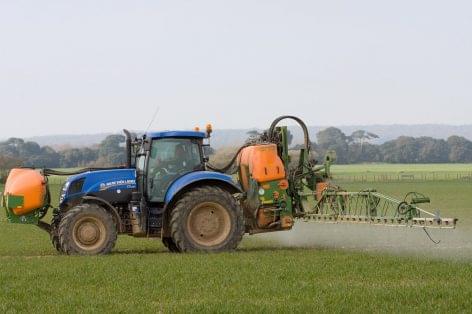 From January, the electronic spraying diary must be kept on the Nébih surface