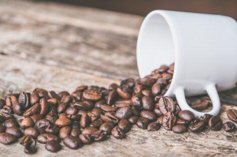 Csökkenti az Aldi sajátmárkás kávétermékei árát Németországban