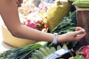 When you have to do it all at once: answers to the challenges of the sandwich generation